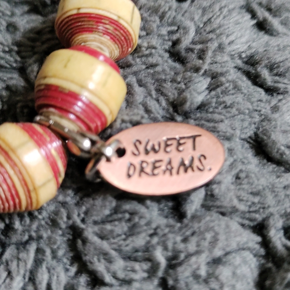Sweet Dreams bracelet - Picture 3 of 3